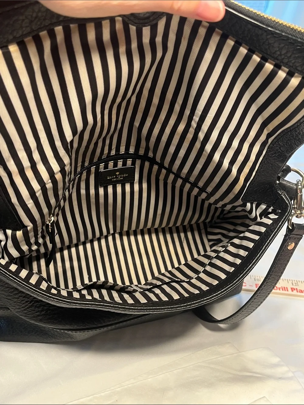 Kate Spade New‎ York Black Pebbled Leather Crossbody Shoulder Bag
